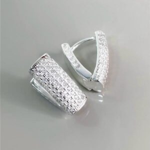 BRINCO EM V COM ZIRCÔNIA CRISTAL