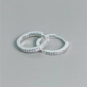 BRINCO ARGOLA COM ZIRCÔNIA