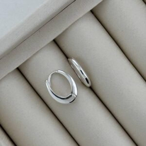 BRINCO ARGOLA OVAL LISA
