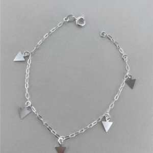 PULSEIRA COM TRIÂNGULOS