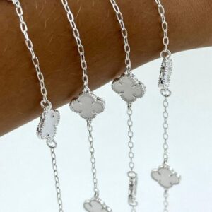 PULSEIRA 3 TREVOS BRANCOS