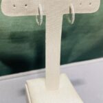 BRINCO ARGOLA FIO C/ ZIRCÔNIA 1,5CM