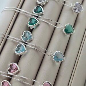 CONJUNTO COLAR V12 E BRINCO CORAÇÃO