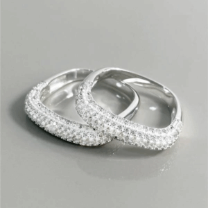 ANEL SINETE ABAULADO CRAVEJADO