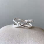 ANEL EM X COM ZIRCÔNIA