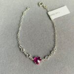 PULSEIRA COM CORAÇÃO ROSA