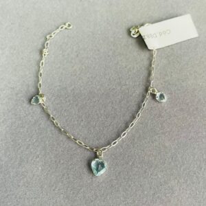 PULSEIRA COM CORAÇÃO AZUL CLARO