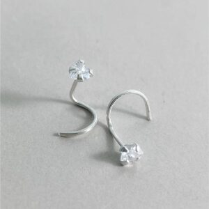 PIERCING DE NARIZ CORAÇÃO